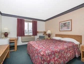 Super 8 By Wyndham Superior Wi Hotell Exteriör bild